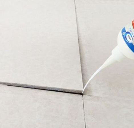 平江瓷砖空鼓维修公司分享卫生间瓷砖脱落的原因可能有以下几点